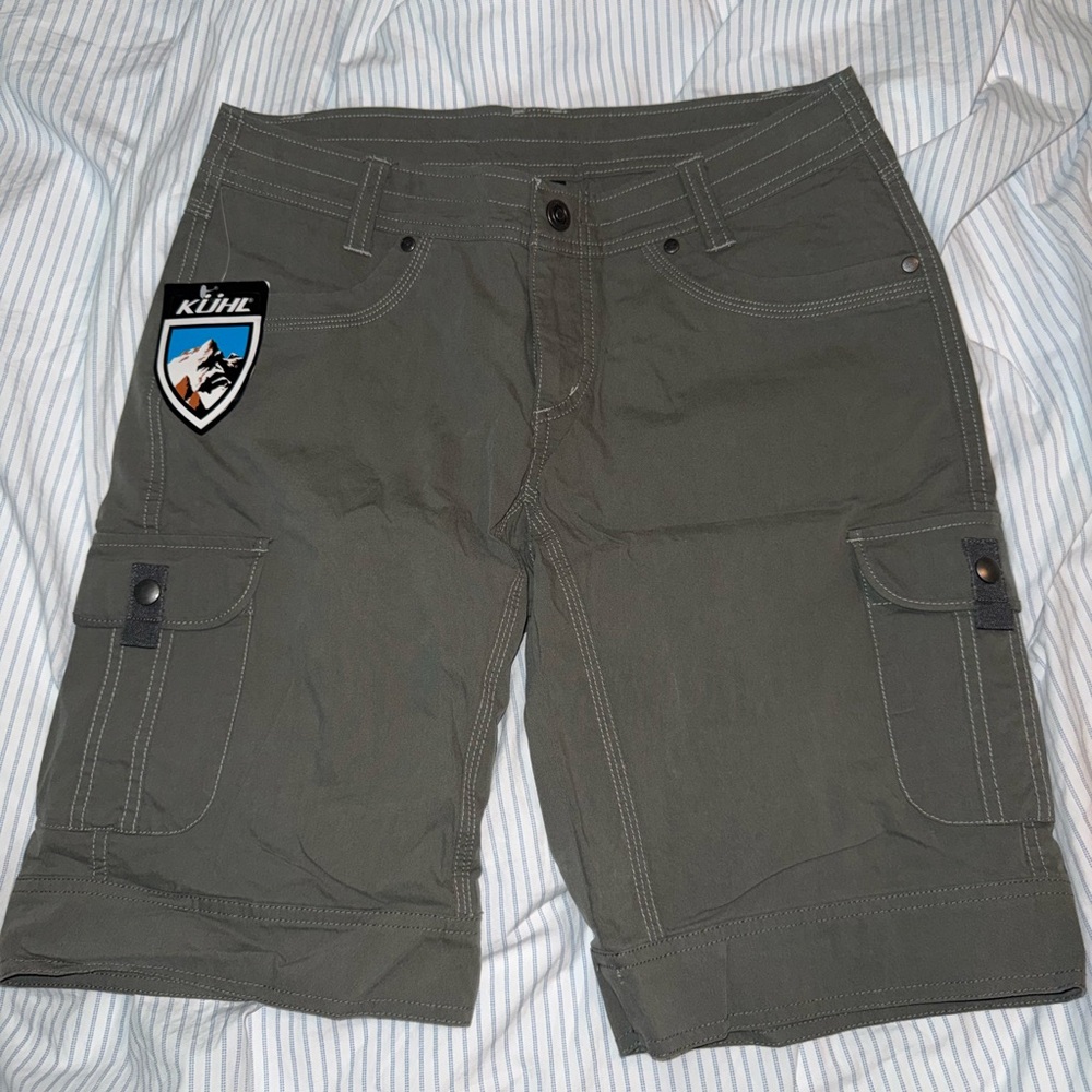 Women's Cargo Shorts - Olive Green